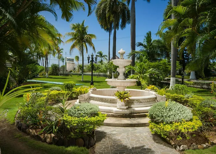 Seagarden Beach Resort